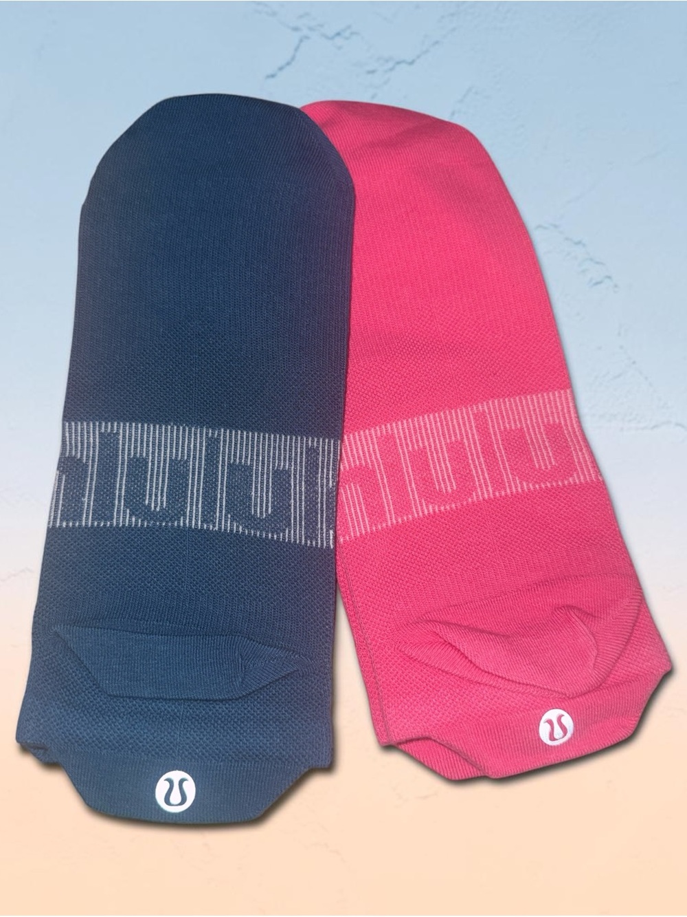 NWOT LuluLemon Unisex No-Show Athletic Socks - Navy & Hot Pink SZ LG